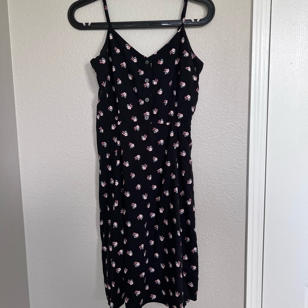 GAP BLACK FLOWER DRESS SIZE 0